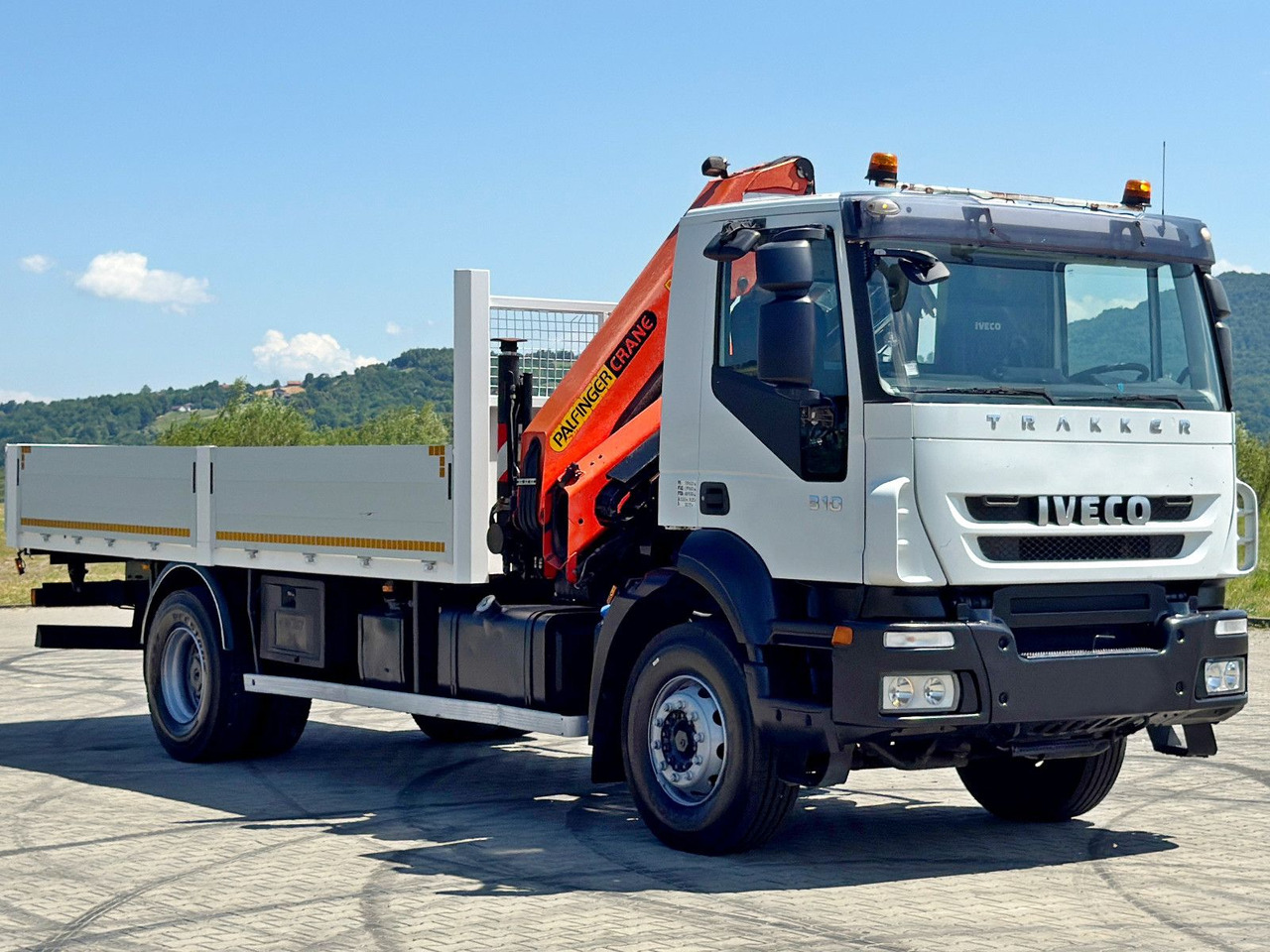 Iveco TRAKKER 310* PRITSCHE 6,00 m * PK 15500 * TOP - Автоманипулятор: фото 4 Iveco TRAKKER 310* PRITSCHE 6,00 m * PK 15500 * TOP - Автоманипулятор: фото 4