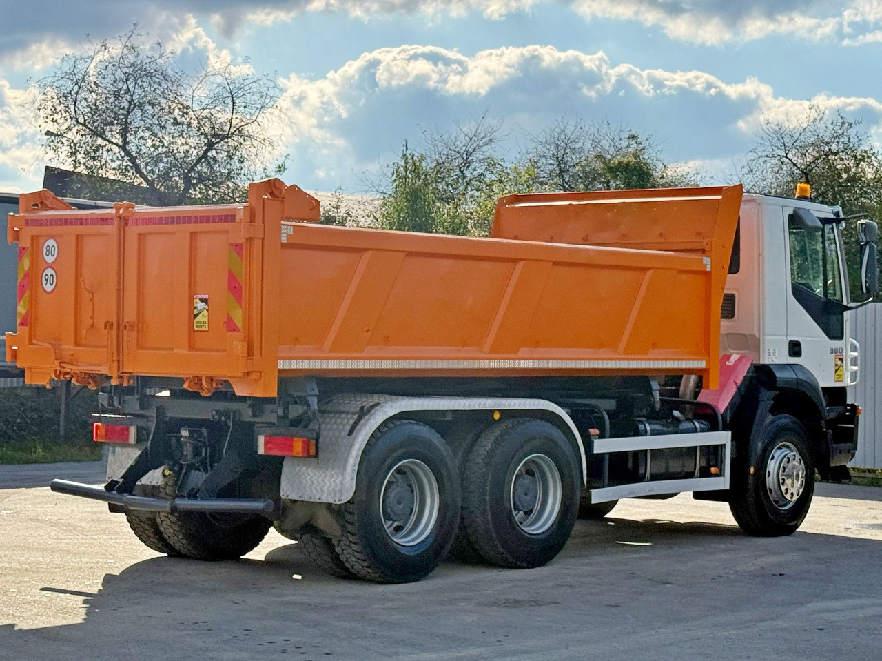 Самосвал, Автоманипулятор Iveco TRAKKER 380 * Kipper 5,25 m + BORDMATIC / 6x4: фото 7