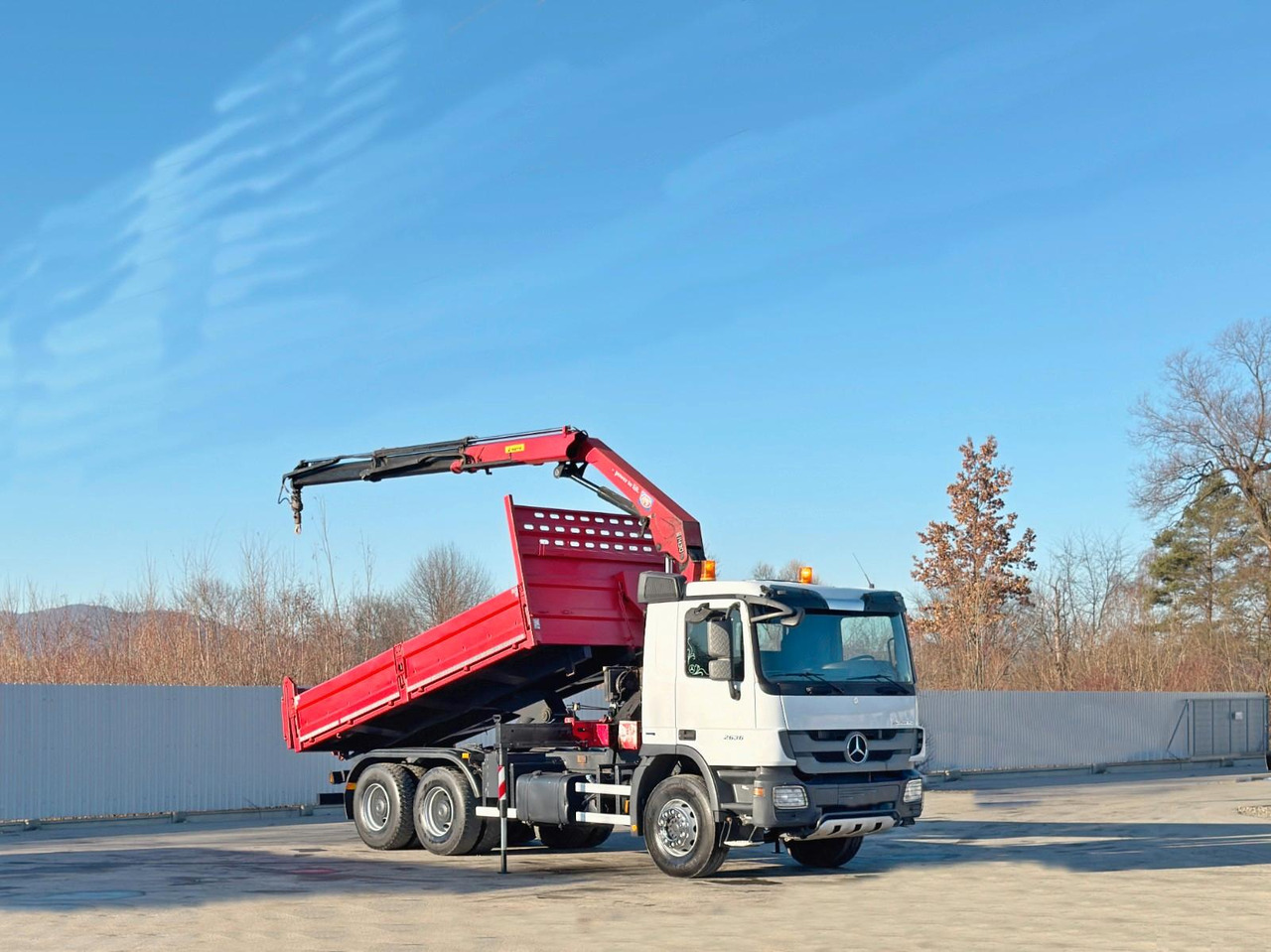 Mercedes-Benz ACTROS 2636* KIPPER 5,25 + BORDMATIC / 6x4 - Автоманипулятор: фото 2 Mercedes-Benz ACTROS 2636* KIPPER 5,25 + BORDMATIC / 6x4 - Автоманипулятор: фото 2
