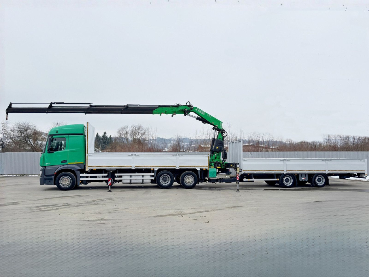 Mercedes-Benz ACTROS 2645 * FASSI F345.24 XE + FUNK + Anhänger - Автоманипулятор: фото 5 Mercedes-Benz ACTROS 2645 * FASSI F345.24 XE + FUNK + Anhänger - Автоманипулятор: фото 5