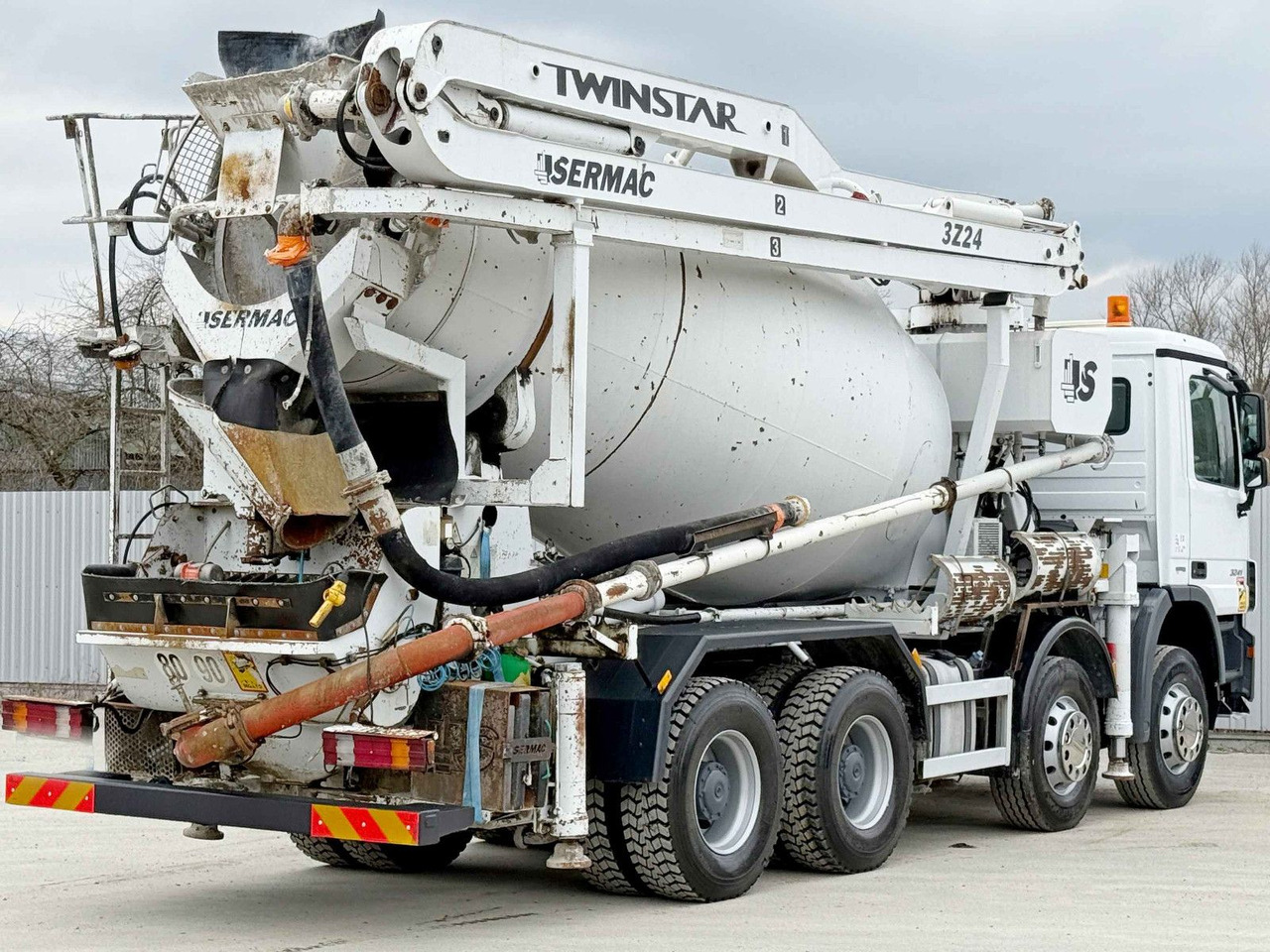 Mercedes-Benz ACTROS 3241 * Betonpumpe 24 m + FUNK / 8x4 - Автобетононасос: фото 4 Mercedes-Benz ACTROS 3241 * Betonpumpe 24 m + FUNK / 8x4 - Автобетононасос: фото 4