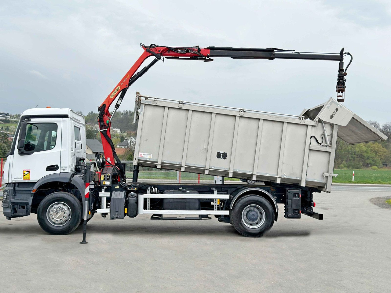 Mercedes-Benz AROCS 1830* KIPPER 5,00m * PK 7.501 SLD A + FUNK - Автоманипулятор: фото 5 Mercedes-Benz AROCS 1830* KIPPER 5,00m * PK 7.501 SLD A + FUNK - Автоманипулятор: фото 5
