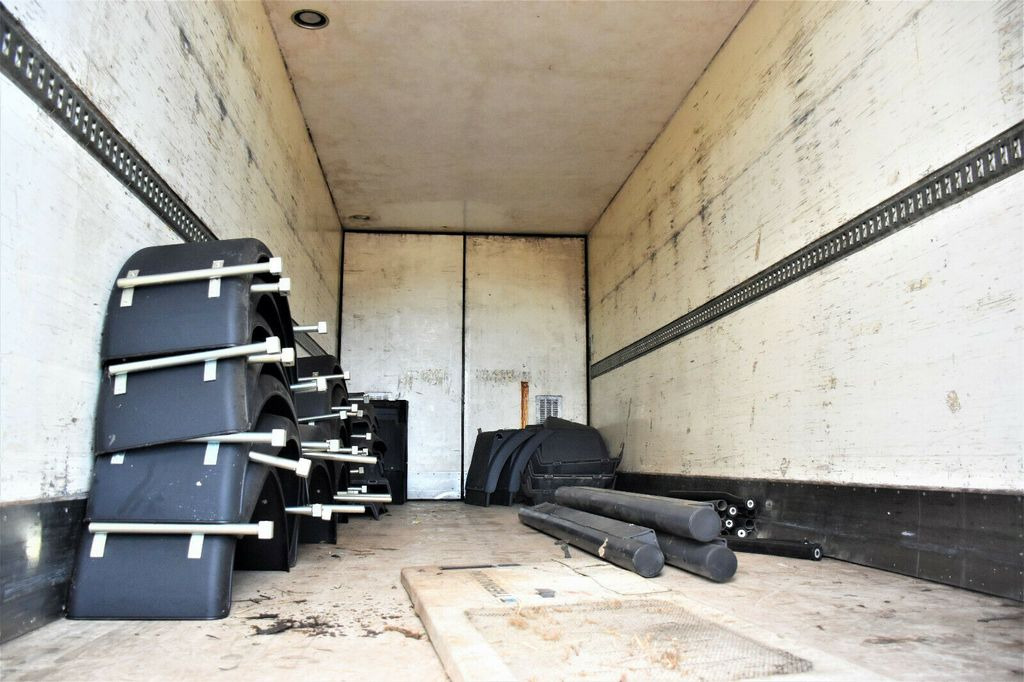 ROLFO C201 KÜHLKOFFER 7,71 m* Topzustand! - Прицеп-рефрижератор: фото 5 ROLFO C201 KÜHLKOFFER 7,71 m* Topzustand! - Прицеп-рефрижератор: фото 5