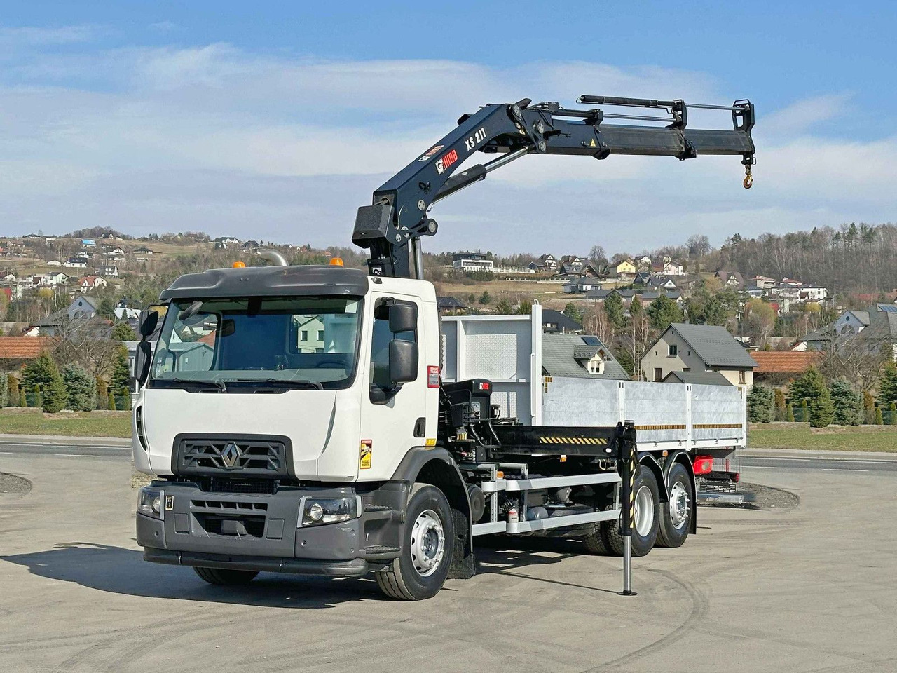 Renault C 320 * HIAB 211 EP - 2 HIDUO + FUNK *TOPZUSTAND - Автоманипулятор: фото 2 Renault C 320 * HIAB 211 EP - 2 HIDUO + FUNK *TOPZUSTAND - Автоманипулятор: фото 2