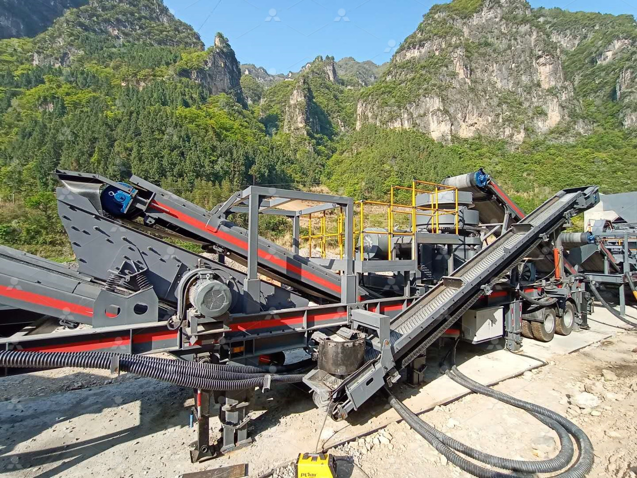 LIMING NK series mobile crusher - Мобильная дробилка: фото 1 LIMING NK series mobile crusher - Мобильная дробилка: фото 1