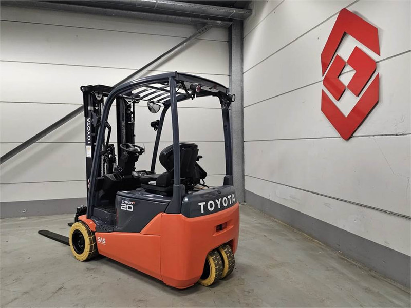 Электропогрузчик Toyota 8FBE20T: фото 7