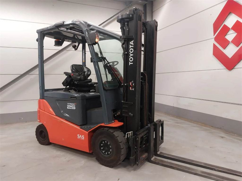 Toyota 8FBMKT25 - Электропогрузчик: фото 3 Toyota 8FBMKT25 - Электропогрузчик: фото 3