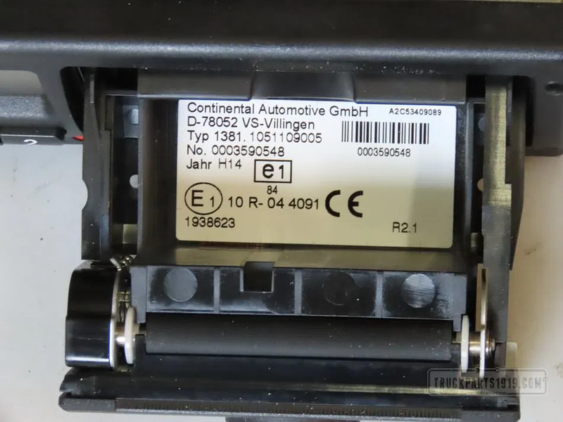 DAF 1938623 Tachograaf R2.1 - Электрическая система для Грузовиков: фото 2 DAF 1938623 Tachograaf R2.1 - Электрическая система для Грузовиков: фото 2