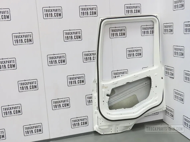 DAF 2197012 | Portier XG Rechts - Дверь и запчасти для Грузовиков: фото 2 DAF 2197012 | Portier XG Rechts - Дверь и запчасти для Грузовиков: фото 2