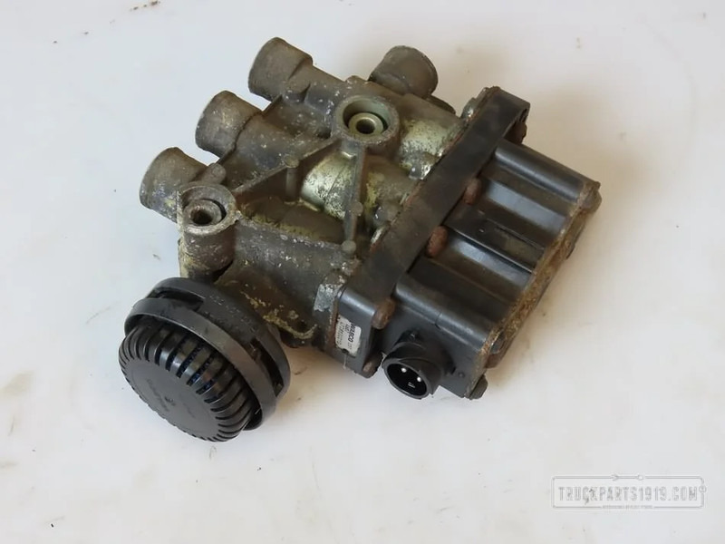 Iveco Compressed Air System ECAS magneetventiel Iveco - Клапан для Грузовиков: фото 2 Iveco Compressed Air System ECAS magneetventiel Iveco - Клапан для Грузовиков: фото 2