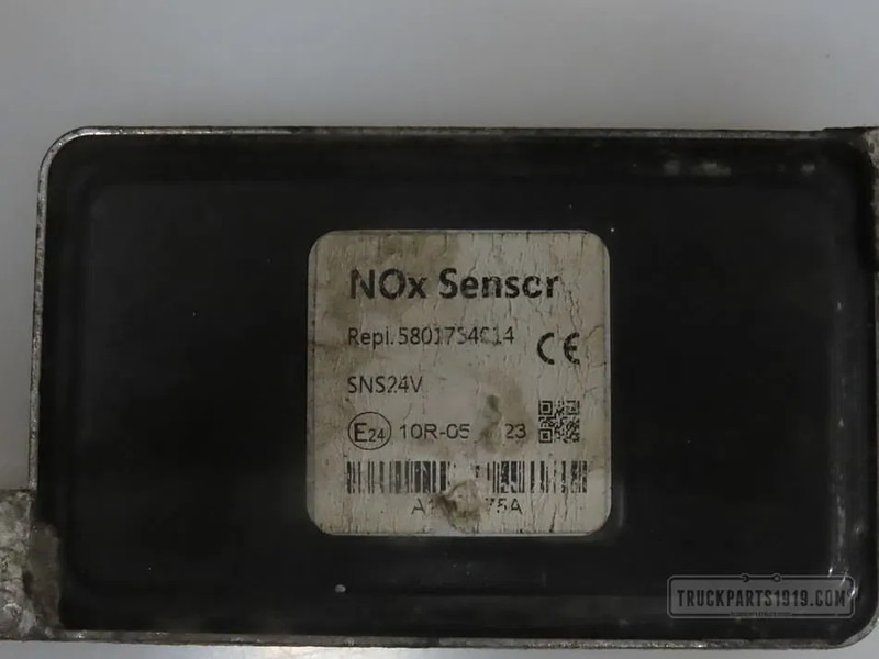 Iveco Electrical System NOx sensor Iveco - Сенсор для Грузовиков: фото 2 Iveco Electrical System NOx sensor Iveco - Сенсор для Грузовиков: фото 2