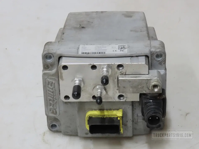 MAN 81154036146 AdBlue pomp - Глушитель/ Выхлопная система для Грузовиков: фото 1 MAN 81154036146 AdBlue pomp - Глушитель/ Выхлопная система для Грузовиков: фото 1