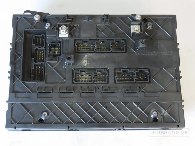 Mercedes-Benz Electrical System ECU SAM cabine MB MP4 - Электрическая система для Грузовиков: фото 2 Mercedes-Benz Electrical System ECU SAM cabine MB MP4 - Электрическая система для Грузовиков: фото 2