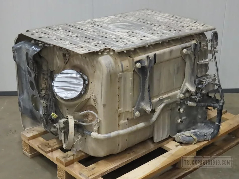 Mercedes-Benz MB Exhaust System Katalysator MP4 - Катализатор для Грузовиков: фото 2 Mercedes-Benz MB Exhaust System Katalysator MP4 - Катализатор для Грузовиков: фото 2