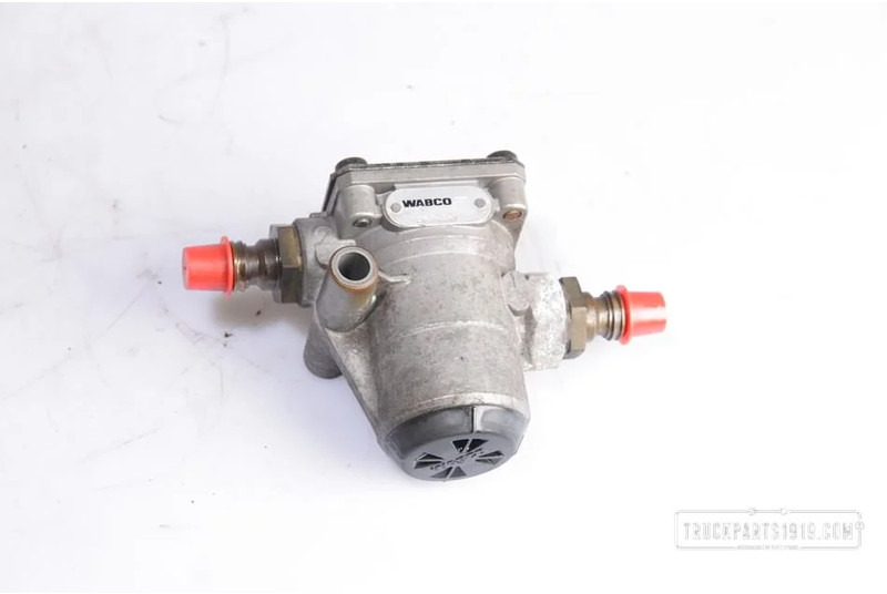 Renault Compressed Air System Drukregelaar RENAULT - Клапан для Грузовиков: фото 1 Renault Compressed Air System Drukregelaar RENAULT - Клапан для Грузовиков: фото 1