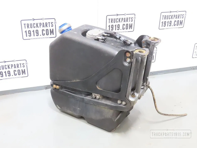 Scania 2919673 AdBlue tank - Глушитель/ Выхлопная система для Грузовиков: фото 2 Scania 2919673 AdBlue tank - Глушитель/ Выхлопная система для Грузовиков: фото 2