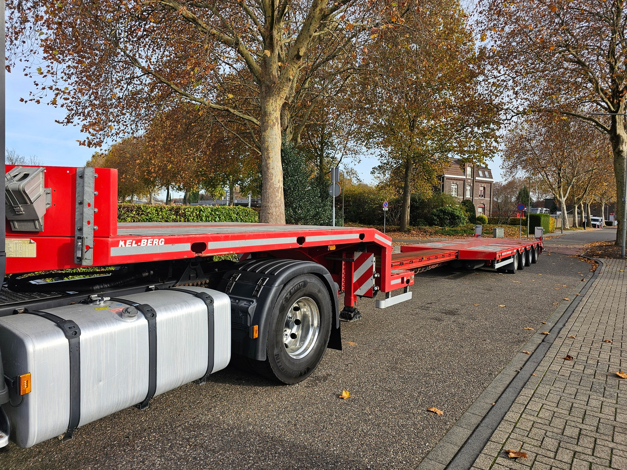 Kel-berg E50 S4 Telescopic - Низкорамный полуприцеп: фото 4 Kel-berg E50 S4 Telescopic - Низкорамный полуприцеп: фото 4