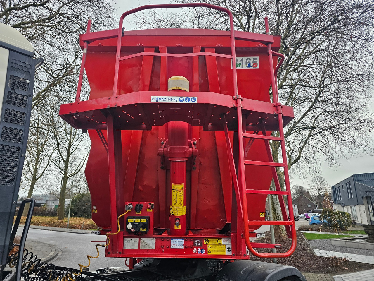 Stas S300CX Scrap Tipper - Самосвальный полуприцеп: фото 5 Stas S300CX Scrap Tipper - Самосвальный полуприцеп: фото 5