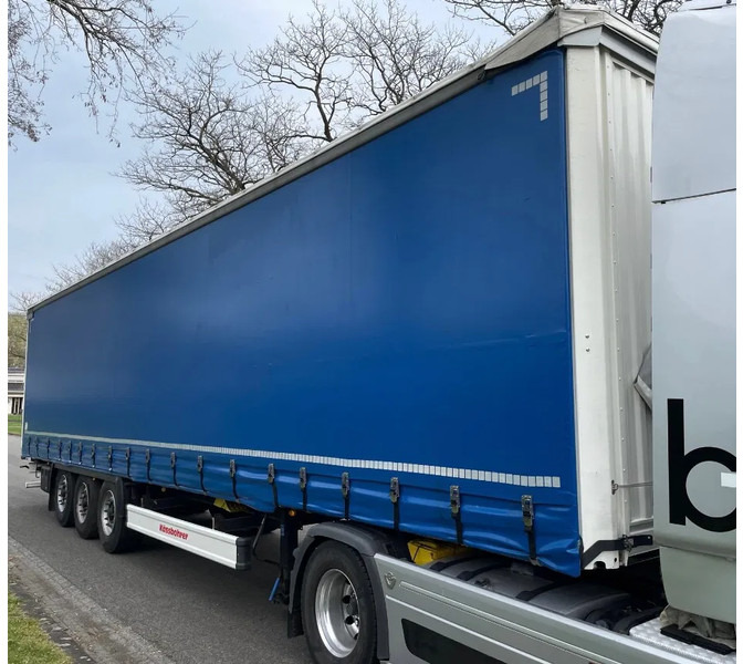 Kässbohrer Trailer heeft nu laadklep 2000 KG - Тентованный полуприцеп: фото 5 Kässbohrer Trailer heeft nu laadklep 2000 KG - Тентованный полуприцеп: фото 5