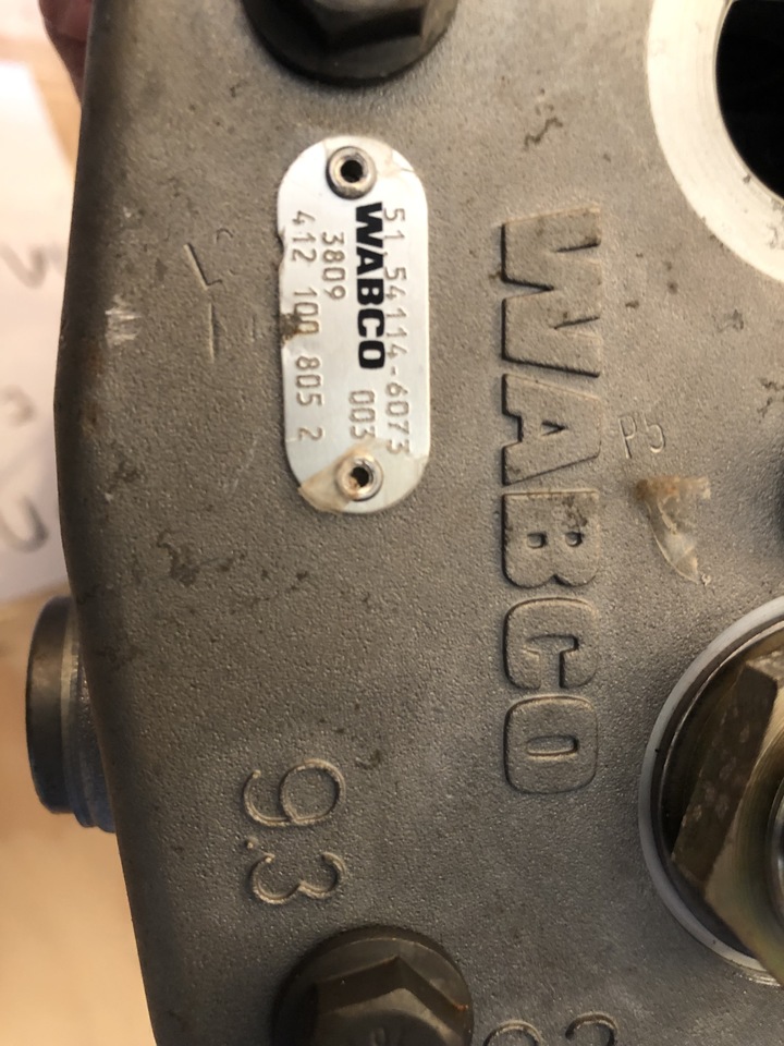 AIR COMPRESSOR MAN TGA - Пневмокомпрессор: фото 5 AIR COMPRESSOR MAN TGA - Пневмокомпрессор: фото 5