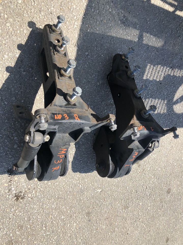 BEARING BRACKET LEFT AND RIGHT ACTROS - Подвеска кабины для Грузовиков: фото 4 BEARING BRACKET LEFT AND RIGHT ACTROS - Подвеска кабины для Грузовиков: фото 4
