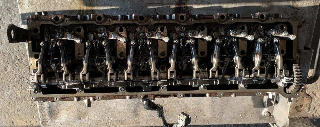 CYLINDER HEAD ASSEMBLY COMPLETE(INCLUDING CAMSHAFT) MAN TGA-TGS D2066 - Головка блока для Грузовиков: фото 1 CYLINDER HEAD ASSEMBLY COMPLETE(INCLUDING CAMSHAFT) MAN TGA-TGS D2066 - Головка блока для Грузовиков: фото 1