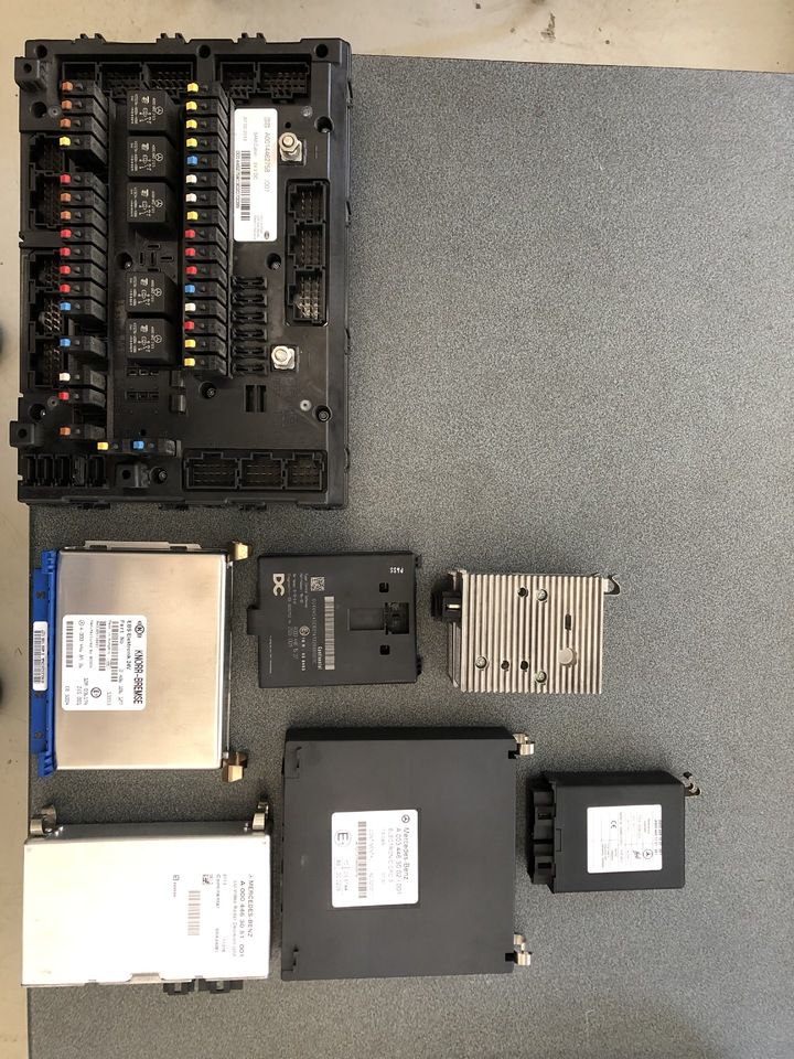Блок управления для Грузовиков DRIVE CONTROL CPC3 ELECTRONICS ACTROS MP4: фото 6 Блок управления для Грузовиков DRIVE CONTROL CPC3 ELECTRONICS ACTROS MP4: фото 6