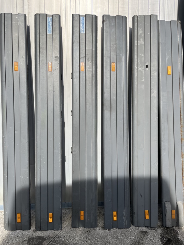 LATERAL UNDERRUN PROTECTION,PROTECTIVE RAIL,SIDE PANELLING, LEFT AND RIGHT MERCEDES-BENZ ATEGO - Аэродинамика/ Спойлеры для Грузовиков: фото 2 LATERAL UNDERRUN PROTECTION,PROTECTIVE RAIL,SIDE PANELLING, LEFT AND RIGHT MERCEDES-BENZ ATEGO - Аэродинамика/ Спойлеры для Грузовиков: фото 2