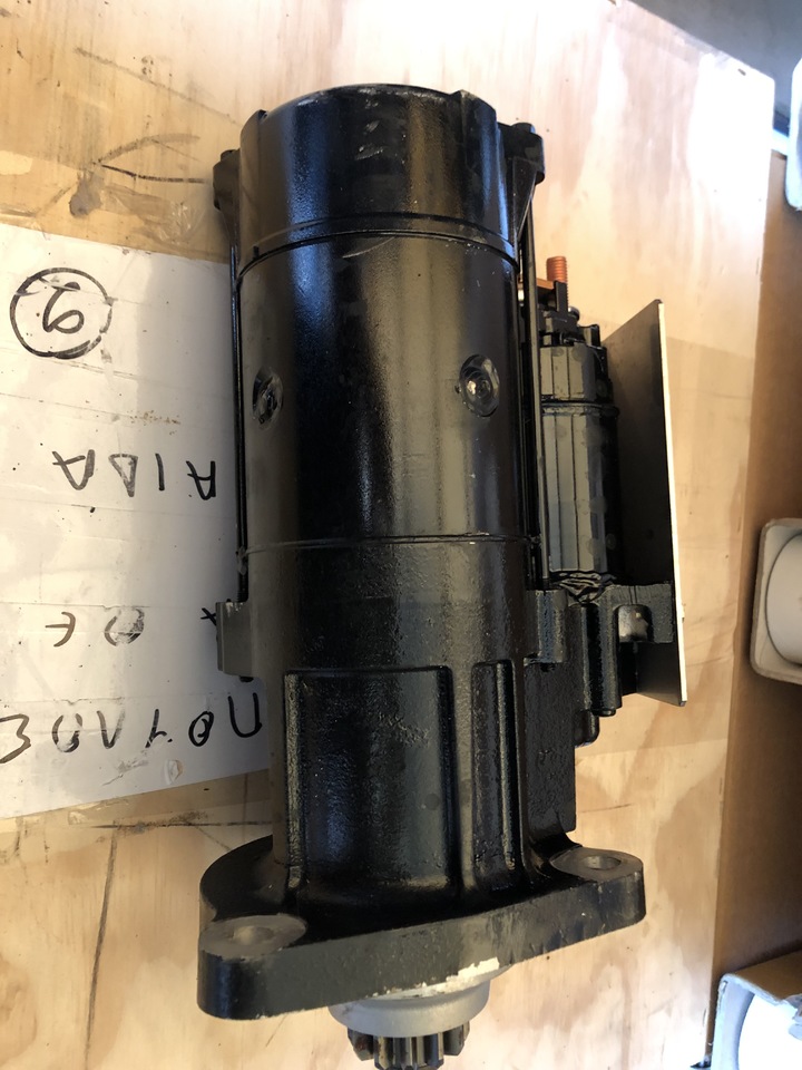MAN STARTING MOTOR 24V MITSUBISHI - Стартер для Грузовиков: фото 2 MAN STARTING MOTOR 24V MITSUBISHI - Стартер для Грузовиков: фото 2