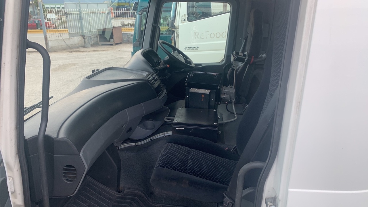 Кабина и интерьер для Грузовиков MEDIUM CAB ACTROS MP3 RHD: фото 7