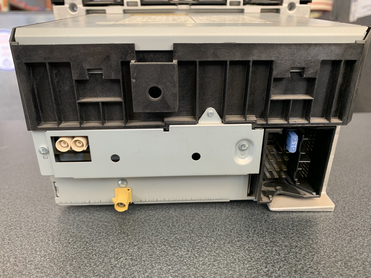 RADIO CD MERCEDES SPRINTER 906 MF2830 - Система навигации для Лёгких коммерческих автомобилей: фото 3 RADIO CD MERCEDES SPRINTER 906 MF2830 - Система навигации для Лёгких коммерческих автомобилей: фото 3