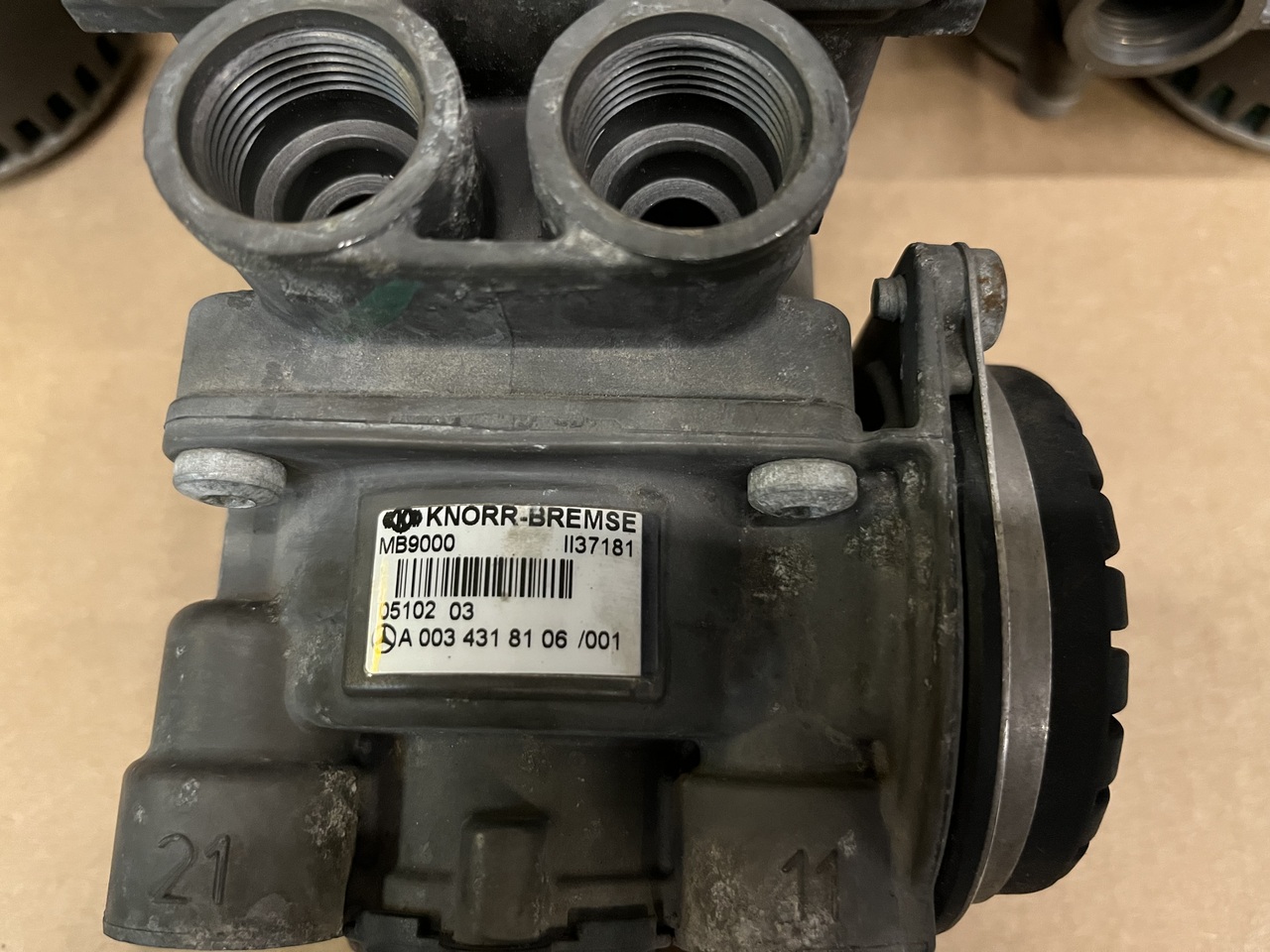 SERVICE BRAKE ATEGO KNORR-BREMSE - Детали тормозной системы для Грузовиков: фото 4 SERVICE BRAKE ATEGO KNORR-BREMSE - Детали тормозной системы для Грузовиков: фото 4