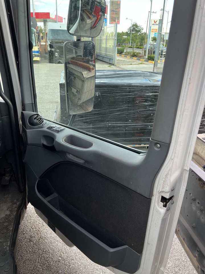 Кабина и интерьер для Грузовиков SHORT CAB ACTROS MP2 RHD: фото 14