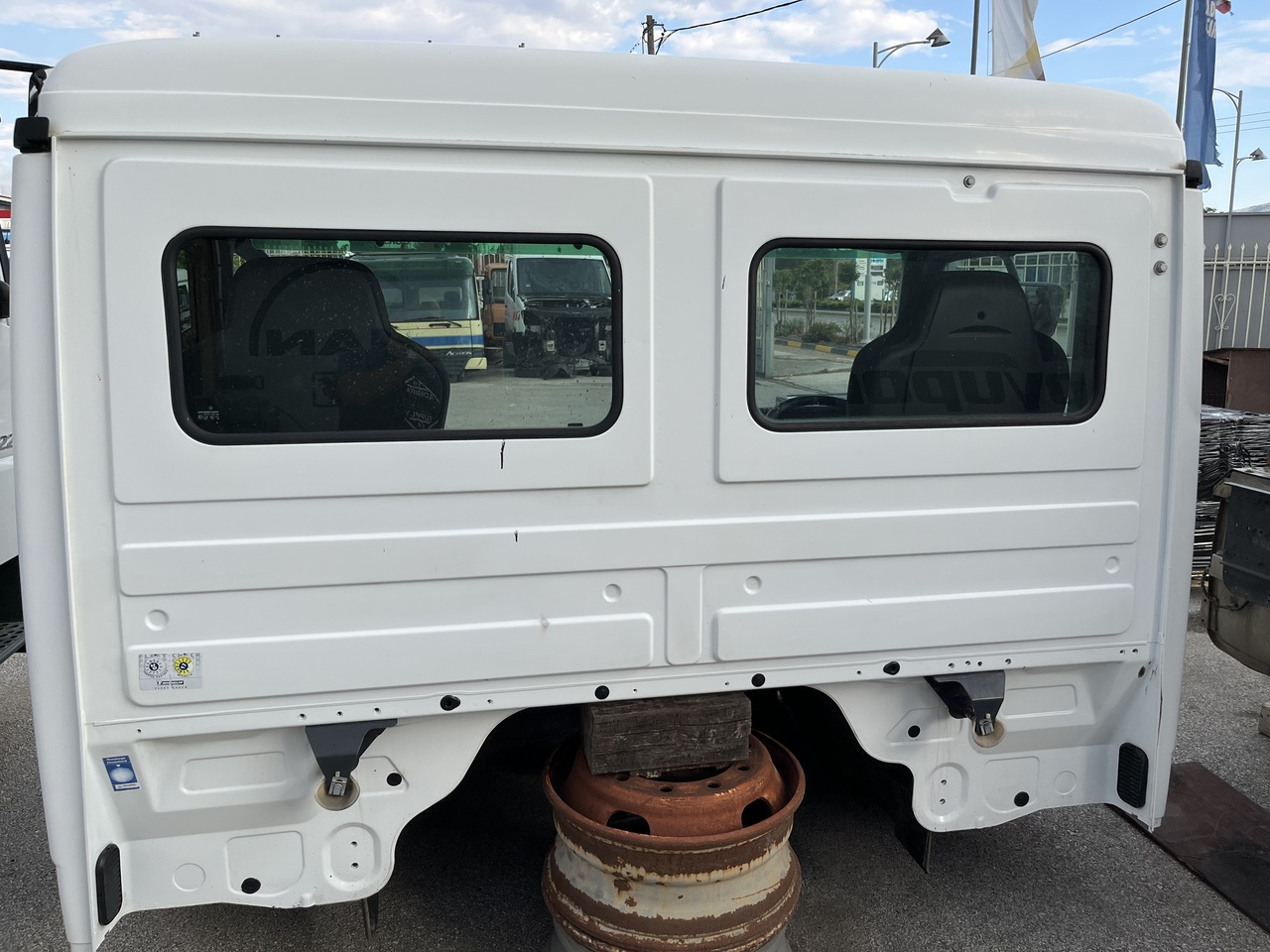 Кабина и интерьер для Грузовиков SHORT CAB ACTROS MP2 RHD: фото 6