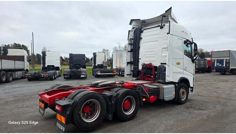 Volvo RESERVED RESERVED - Тягач: фото 4 Volvo RESERVED RESERVED - Тягач: фото 4