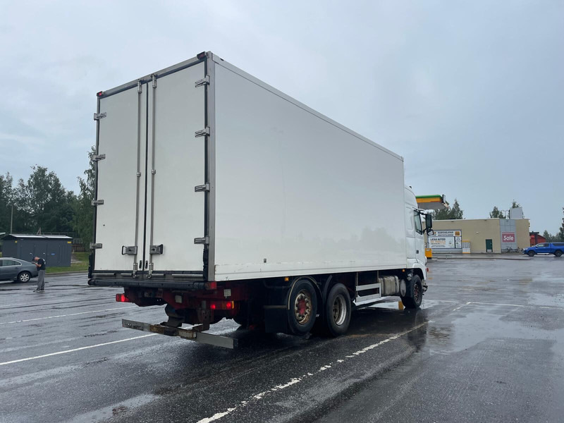 Volvo FH500 Globe XL - Грузовик с закрытым кузовом: фото 3 Volvo FH500 Globe XL - Грузовик с закрытым кузовом: фото 3