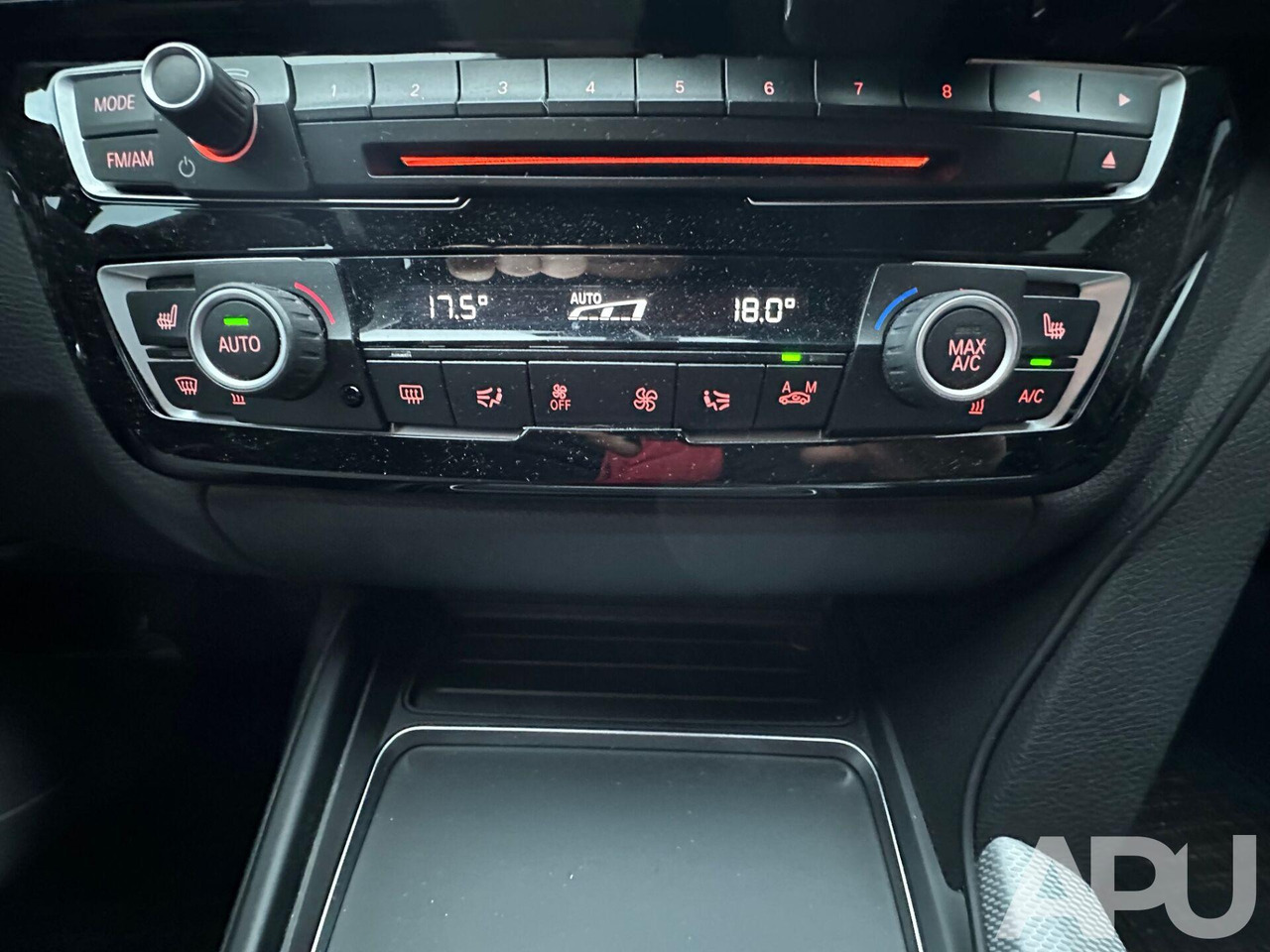 BMW 330i F30 M-PAKIET PERFORMANCE - Легковой автомобиль: фото 2 BMW 330i F30 M-PAKIET PERFORMANCE - Легковой автомобиль: фото 2