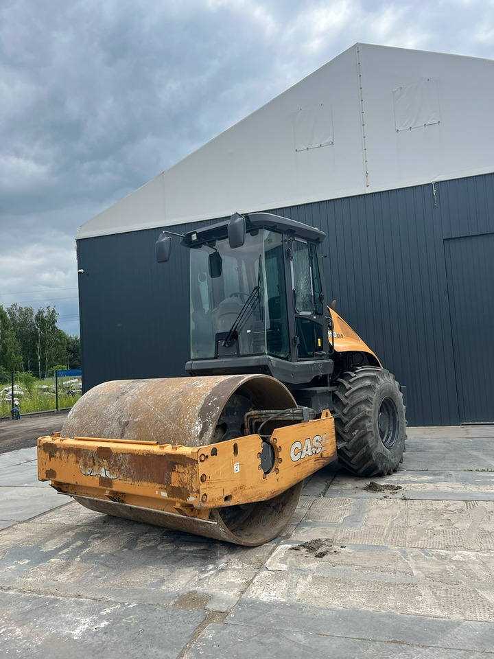 CASE 111G EX-D - Каток: фото 1 CASE 111G EX-D - Каток: фото 1