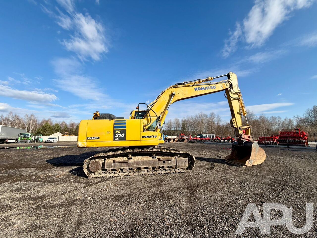 KOMATSU PC210LC-10 - Гусеничный экскаватор: фото 4 KOMATSU PC210LC-10 - Гусеничный экскаватор: фото 4