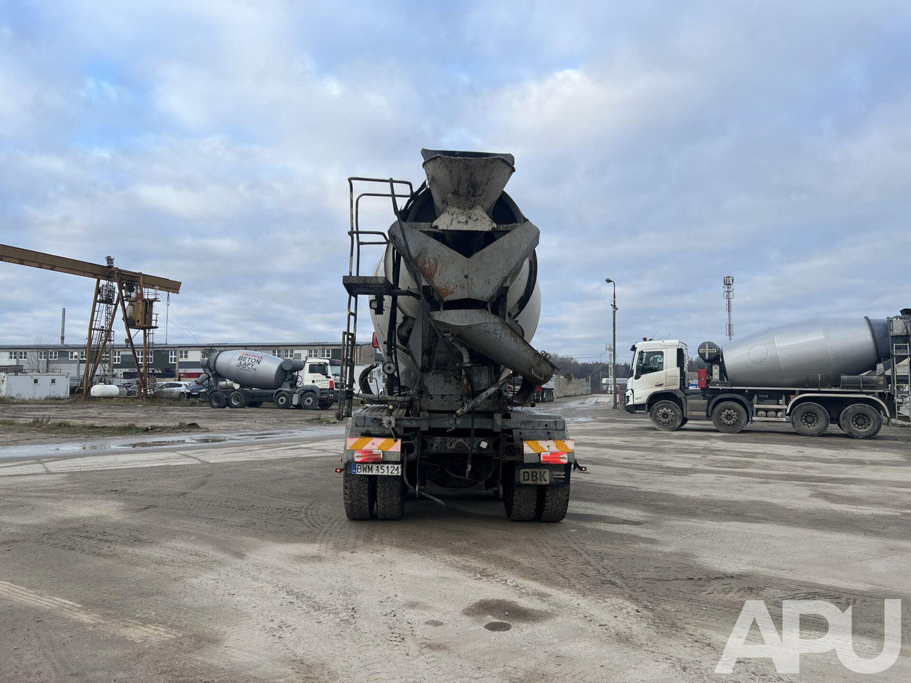 RENAULT KERAX + KIPPER - Автобетоносмеситель: фото 4 RENAULT KERAX + KIPPER - Автобетоносмеситель: фото 4