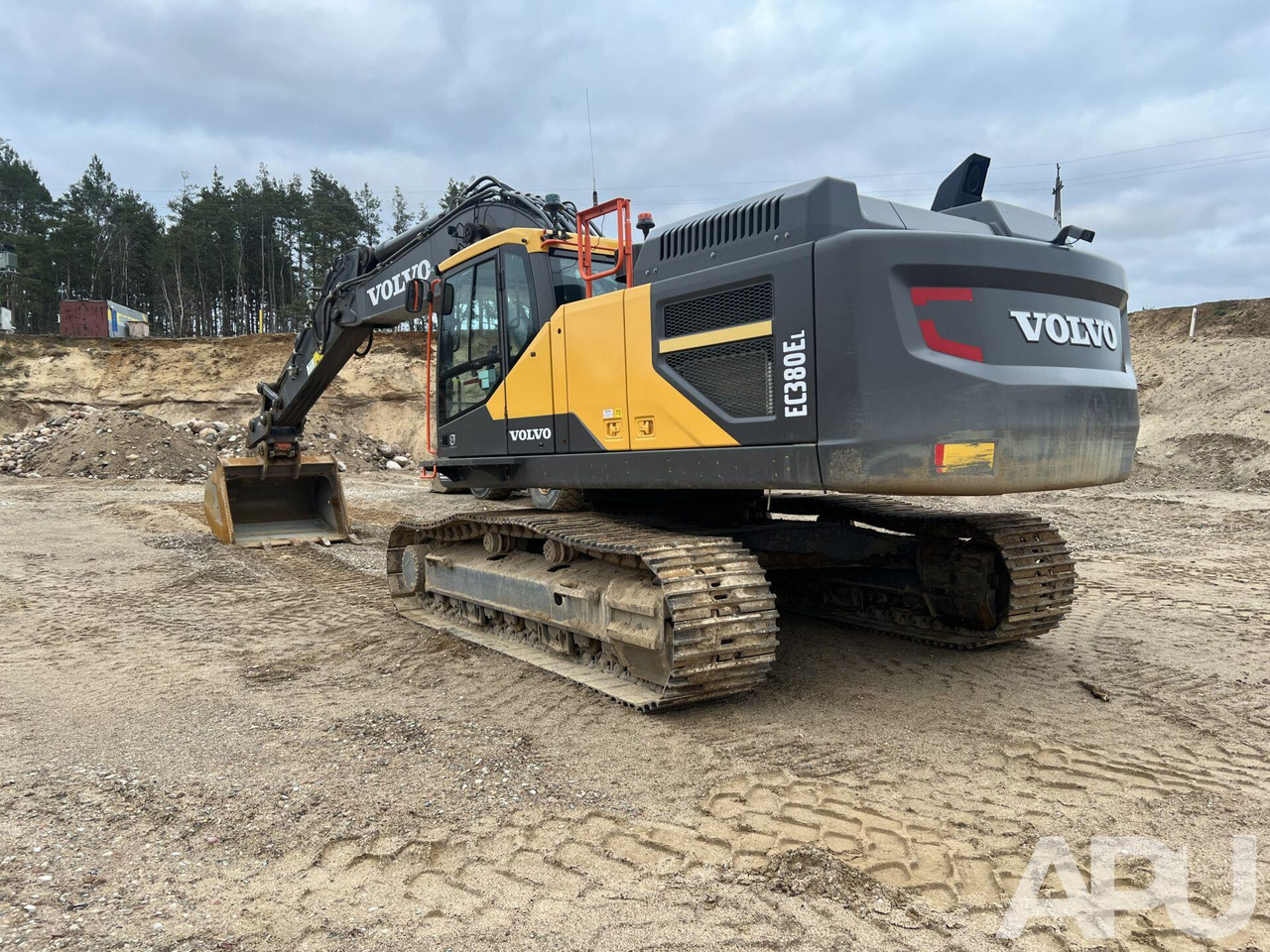 Volvo EC380El - Гусеничный экскаватор: фото 4 Volvo EC380El - Гусеничный экскаватор: фото 4