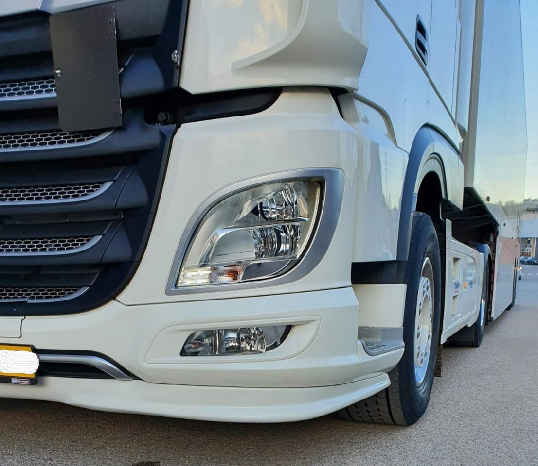 DAF XF 106 ONDER BUMPER SPOILER KLEUR H3279 000049b - Бампер для Грузовиков: фото 2 DAF XF 106 ONDER BUMPER SPOILER KLEUR H3279 000049b - Бампер для Грузовиков: фото 2