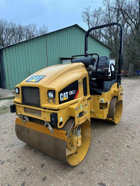 Caterpillar CB2.7 - Дорожный каток: фото 4 Caterpillar CB2.7 - Дорожный каток: фото 4