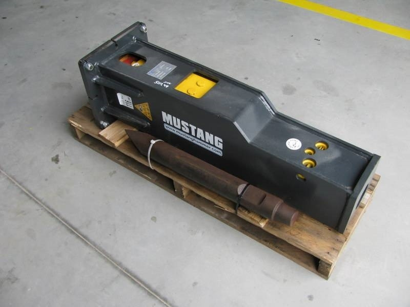 Mustang HM400 NOVO teža 320kg  - Гидромолот для Строительной техники: фото 1 Mustang HM400 NOVO teža 320kg  - Гидромолот для Строительной техники: фото 1