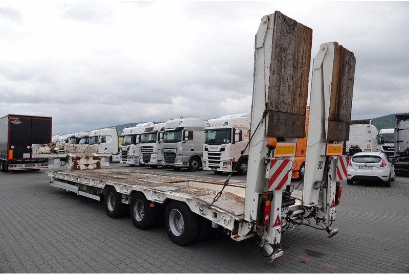 ACTM NACZEPA LAWETA / NISKOPODWOZIOWE / NAJAZDY HYDRAULICZNE / 13,6 M - Низкорамный полуприцеп: фото 4 ACTM NACZEPA LAWETA / NISKOPODWOZIOWE / NAJAZDY HYDRAULICZNE / 13,6 M - Низкорамный полуприцеп: фото 4