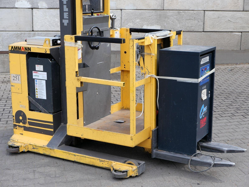 Atlet APC 100 Elektromos targonca - Электропогрузчик: фото 3 Atlet APC 100 Elektromos targonca - Электропогрузчик: фото 3