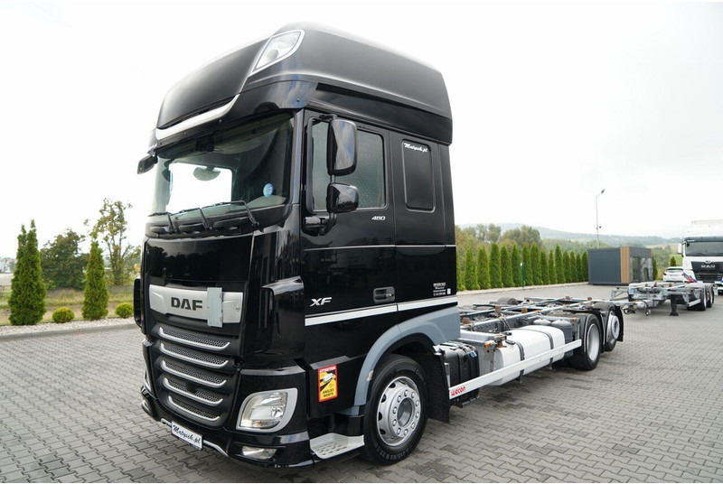 DAF XF 480 / BDF / 6X2 / SSC / I-PARK COOL / OŚ PODNOSZONA / PO KONT - Грузовик-контейнеровоз/ Сменный кузов: фото 2 DAF XF 480 / BDF / 6X2 / SSC / I-PARK COOL / OŚ PODNOSZONA / PO KONT - Грузовик-контейнеровоз/ Сменный кузов: фото 2
