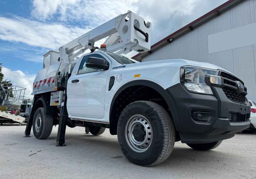 Ford Ranger / Multitel 16.0 m aerial work platform - Грузовик с подъемником: фото 3 Ford Ranger / Multitel 16.0 m aerial work platform - Грузовик с подъемником: фото 3
