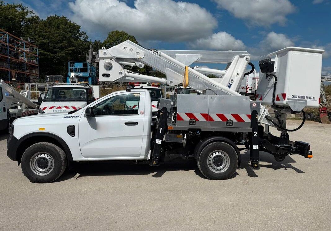 Ford Ranger / Multitel 16.0 m aerial work platform - Грузовик с подъемником: фото 5 Ford Ranger / Multitel 16.0 m aerial work platform - Грузовик с подъемником: фото 5