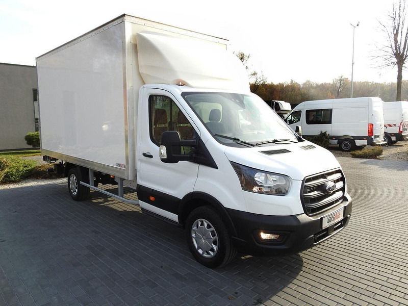 Ford TRANSIT KONTENER WINDA 8 PALET TEMPOMAT KLIMATYZACJA 130KM [ S7 - Малотоннажный фургон: фото 4 Ford TRANSIT KONTENER WINDA 8 PALET TEMPOMAT KLIMATYZACJA 130KM [ S7 - Малотоннажный фургон: фото 4